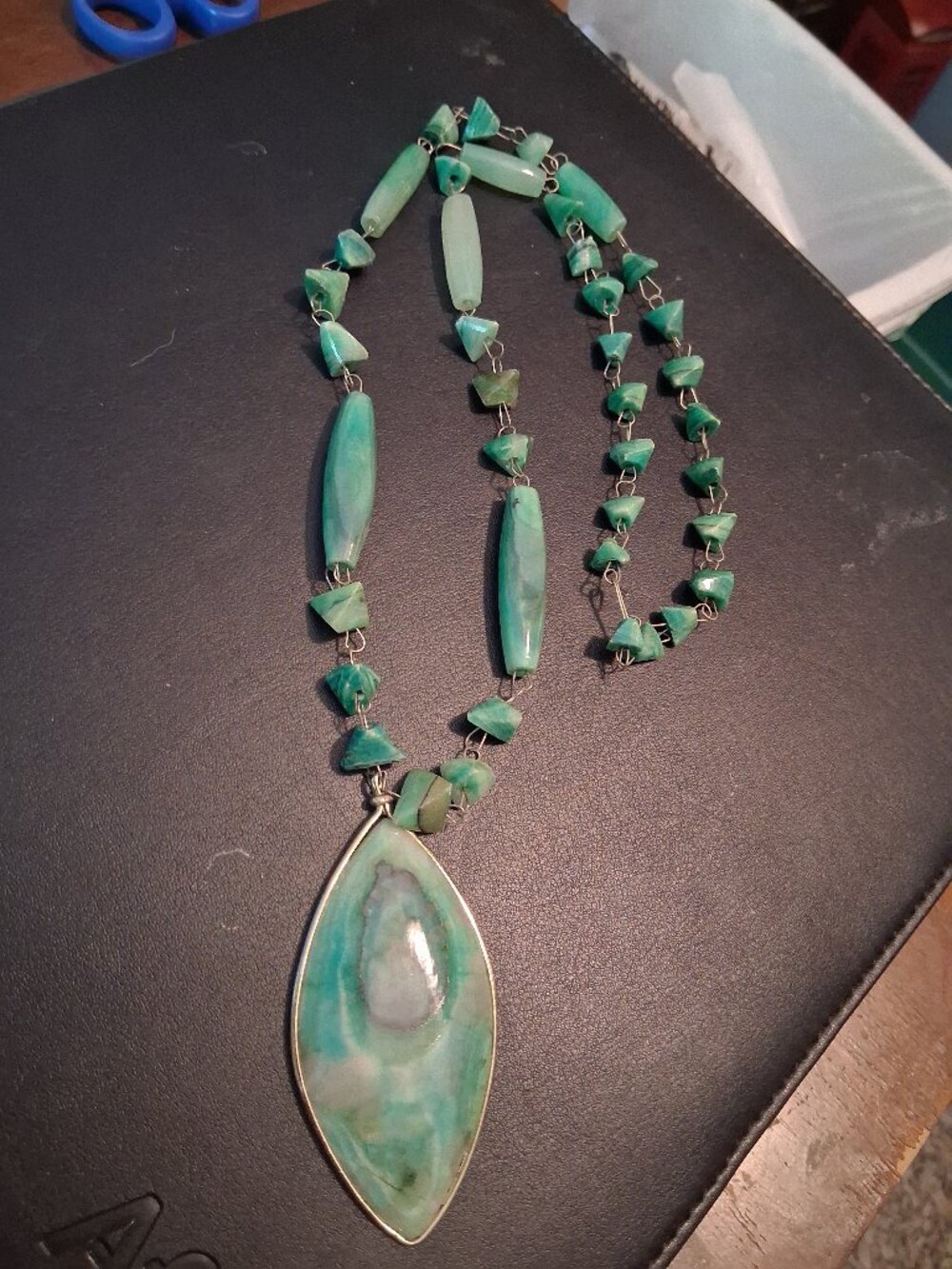 vintage jade necklace